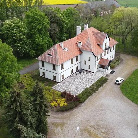 Inn Dwor