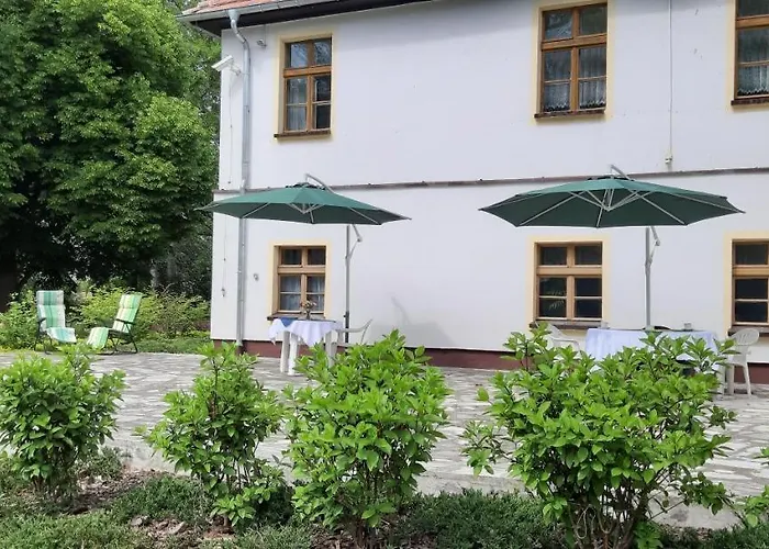 Dwor Han/Misafirhane Komorowo